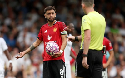 Bruno Fernandes tiết lộ sự thật đằng sau cú sút phạt đền "thảm họa" cho MU