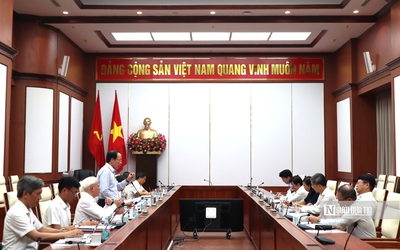 Chủ tịch Hội Luật gia Việt Nam làm việc với Bí thư Thành ủy Hải Phòng