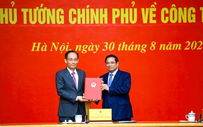 Ông Lê Hoài Trung làm Quyền Bộ trưởng Bộ Ngoại giao