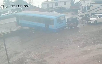 Xe buýt hỏng phanh, đâm tử vong 5 người đang đứng bên đường