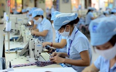 Vượt bất ổn toàn cầu, ngành dệt may ghi dấu ấn nửa đầu năm