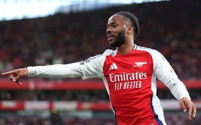 Tương lai của Sterling sau cú trượt dài tại Arsenal và Chelsea