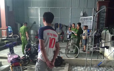 Bị vợ đánh, người đàn ông dùng dao tấn công khiến vợ tử vong