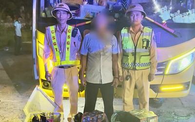 CSGT Quảng Trị liên tiếp phát hiện nhiều vụ chở pháo lậu và động vật quý hiếm