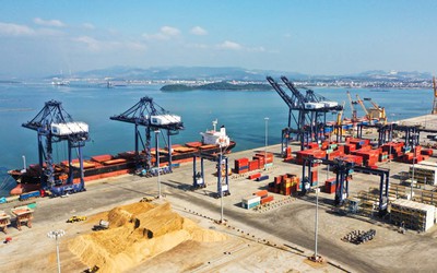 Quảng Ninh: Hơn 65.000 tỷ đồng đầu tư phát triển kinh tế cảng biển