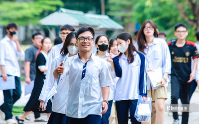 Điểm chuẩn sư phạm dẫn đầu mùa tuyển sinh 2025, 50 ngành lấy từ 28 điểm