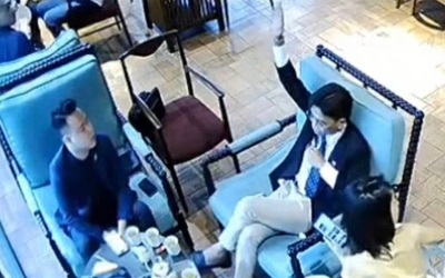 Bắt khẩn cấp thanh niên đánh người "sau cái chỉ tay của tổng tài"