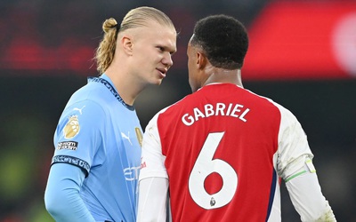 Cuộc chiến "không khoan nhượng" giữa Arsenal và Man City vượt ra ngoài biên giới sân cỏ