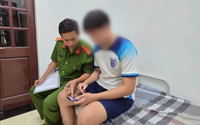 Giải cứu nam sinh bị "bắt cóc online", tự giam mình suốt 1 ngày đêm