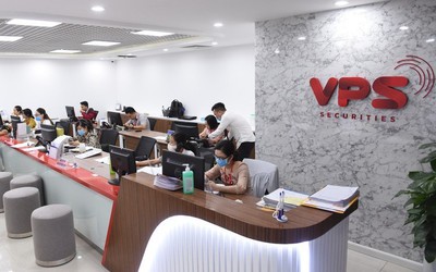 Hai lãnh đạo VPS nộp đơn từ nhiệm trước thềm đại hội bất thường