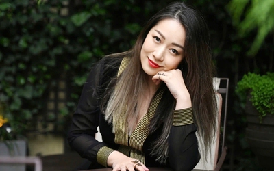 Hoa hậu Ngô Phương Lan có dòng dõi danh thần, cuộc sống kín tiếng ở tuổi U40