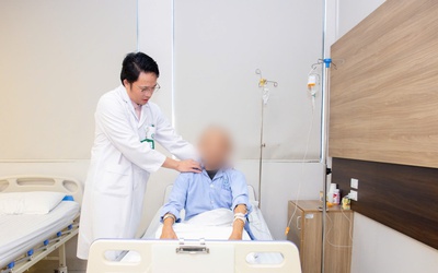 Nhịn ăn, uống chanh muối chữa ung thư, người đàn ông suy kiệt nghiêm trọng