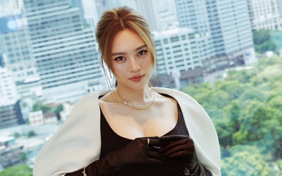 Cuộc sống sang chảnh của "Gái già lắm chiêu" trong căn biệt thự 2 mặt tiền bề thế