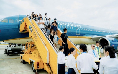 21,5 triệu khách quốc tế và cú bứt tốc từ chính sách visa