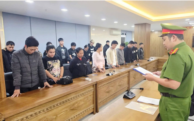 Triệt phá đường dây lừa đảo xuyên Việt giao dịch hàng trăm nghìn tỷ đồng, bắt 35 đối tượng