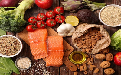 Những loại thực phẩm sau 40 tuổi nên ăn đều, giúp tim khỏe, da mịn và trẻ lâu tự nhiên