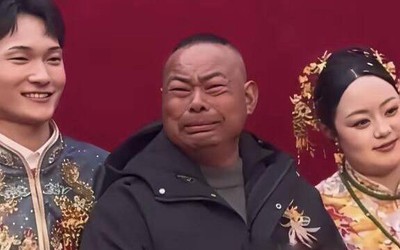 Cha bật khóc trong đám cưới của con gái, câu chuyện phía sau gây xúc động