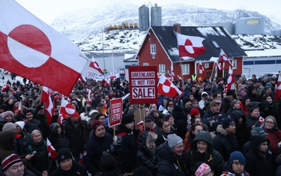 Ông Trump "đảo chiều", EU hoài nghi