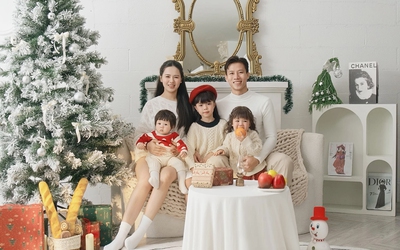 10 năm bên nhau của đội trưởng tuyển Việt Nam Quế Ngọc Hải và cựu hoa khôi Đại học Vinh