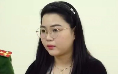 Bắt "nữ quái" mua nguyên liệu tự trộn mỹ phẩm giả bán ra thị trường