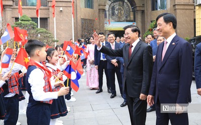 Tổng Bí thư, Chủ tịch nước Lào thăm, làm việc với Đảng bộ, chính quyền Hà Nội