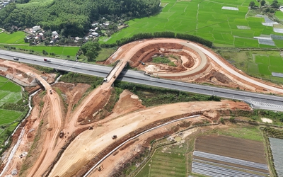 Vì sao nút giao Trì Bình- Dung Quất 8 năm vẫn chưa thể hoàn thiện?