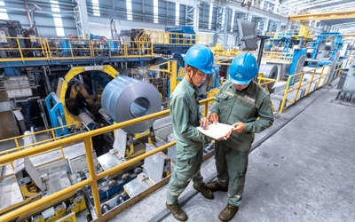 Tập đoàn Hòa Phát lãi hơn 15.500 tỷ đồng năm 2025