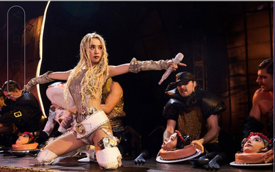 "Nữ hoàng" mạnh tay chi khủng 760 tỷ đồng cưỡi “mãng xà, bò tót” là ai?