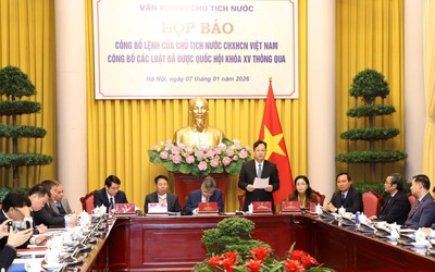 Công bố hai luật do TANDTC chủ trì xây dựng: Hoàn thiện thiết chế tư pháp, hỗ trợ phục hồi doanh nghiệp