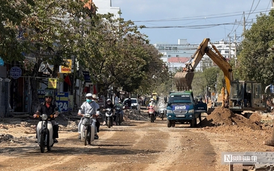 Siết tiến độ dự án đường "xương sống" ở Phan Thiết, nhà thầu đối mặt chế tài nếu trễ hẹn