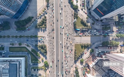 Giao thông ken đặc tại ngã tư chuẩn bị xây hầm chui Mễ Trì - Dương Đình Nghệ