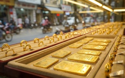 Giá vàng hôm nay (1/10): Diễn biến khác lạ