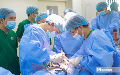 Bác sĩ Huế hỗ trợ 2 ca ghép thận ở Cần Thơ thành công trong 1 ngày
