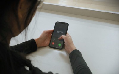 Nữ sinh viên bị khống chế tâm lý, buộc thuê nhà nghỉ tự cô lập