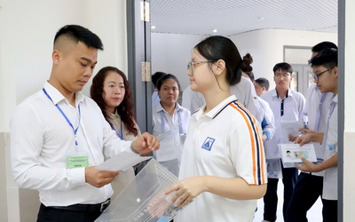 Hà Nội có 37 thủ khoa học sinh giỏi, bất ngờ với số học sinh lớp 11