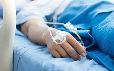 Có dấu hiệu này suốt 3 năm nhưng không đi khám, người đàn ông 30 tuổi mắc ung thư giai đoạn 4