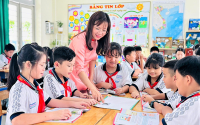 Bộ GD&ĐT thông tin về chế độ phụ cấp cho giáo viên dạy lớp có học sinh hòa nhập