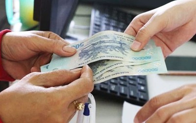 Những ai bị thôi hưởng, tạm dừng hưởng trợ cấp xã hội hằng tháng?