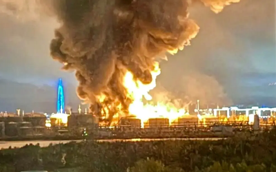 Cảng dầu ở St. Petersburg bị tập kích, ông Zelensky nói Nga mở 76 cuộc tấn công vào Ukraine trong một tuần