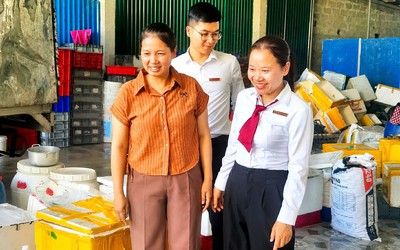 Bí quyết làm giàu của nữ "nông dân Việt Nam xuất sắc 40 năm đổi mới"