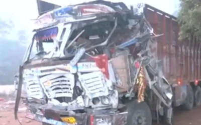 Xe tải mất lái đâm vào đám đông, 14 người tử vong