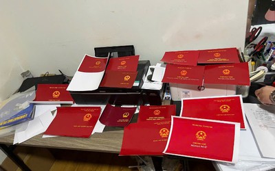 2 nữ giảng viên đại học liên quan đường dây làm giả 1.500 văn bằng, chứng chỉ