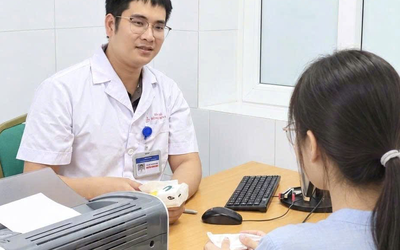 Con gái 20 tuổi đi khám tâm thần, mẹ lại chỉ cho rằng con quá "nhạy cảm, yếu đuối"