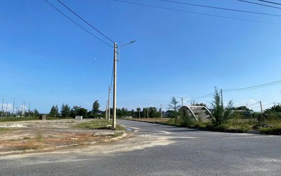 Quảng Trị yêu cầu khẩn trương hoàn thành khu tái định cư cảng Cửa Việt