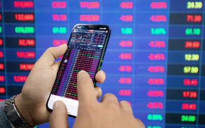 Áp lực điều chỉnh bủa vây VN-Index và bài toán quản trị rủi ro ngắn hạn