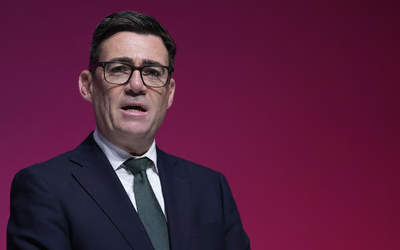 Thủ tướng Anh Andy Burnham lần đầu tiên thăm Đức, nhấn mạnh hợp tác