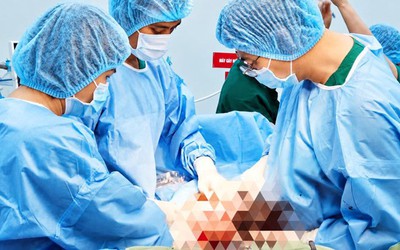 Cụ bà 70 tuổi bụng to bất thường, đi khám mới biết sự thật đáng sợ