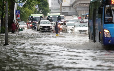 Để chống ngập, Hà Nội dự kiến xây bể ngầm 125 triệu m3