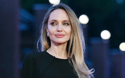 Angelina Jolie: Biểu tượng sắc đẹp và bản lĩnh của Hollywood cùng câu chuyện vết sẹo sau phẫu thuật