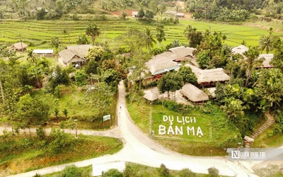 Về bản Mạ nhớ vó ngựa xưa